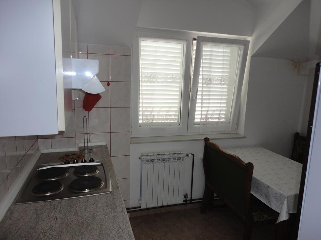 Apartments Ljubica Biograd Na Moru Quarto foto