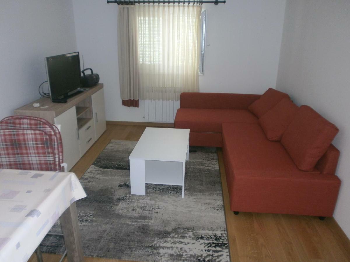 Apartments Ljubica Biograd Na Moru Exterior foto